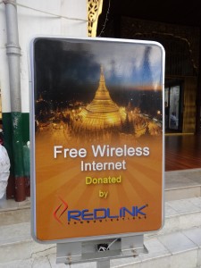 Free wifi at Shwedagon Pagoda